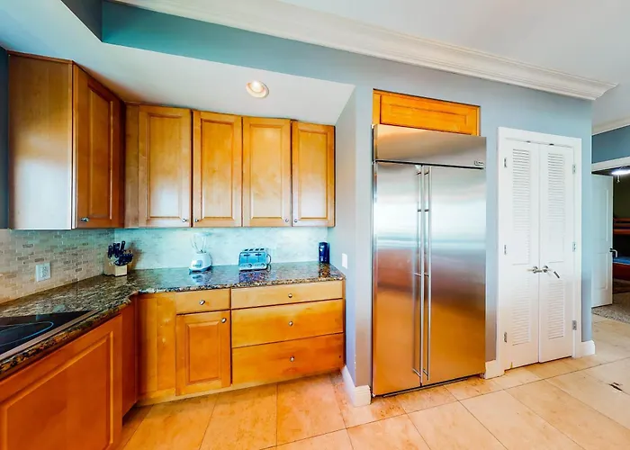 Spacious Coastal Gem With Fast Wifi Gulf Views Private Balcony & Full Kitchen * Gulf Shores