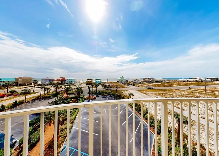 Spacious Coastal Gem With Fast Wifi Gulf Views Private Balcony & Full Kitchen * Gulf Shores