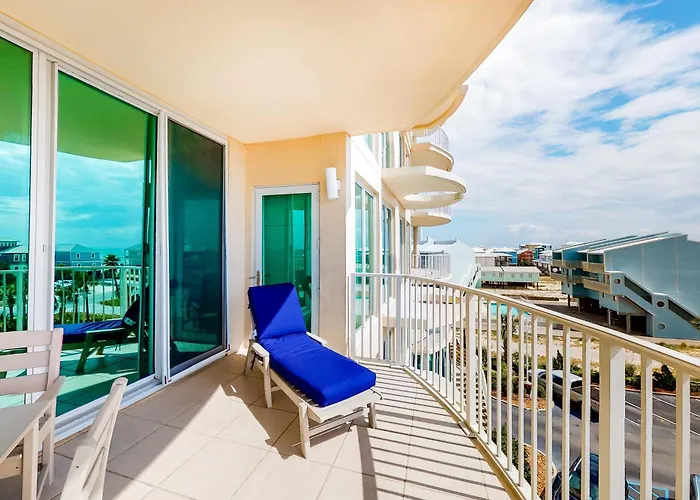 Spacious Coastal Gem With Fast Wifi Gulf Views Private Balcony & Full Kitchen * Gulf Shores